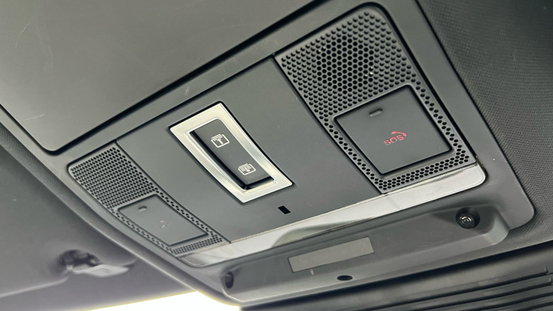 Jaguar F-Pace 2.0 D200 R-Dynamic Black 5dr Auto AWD Diesel Estate